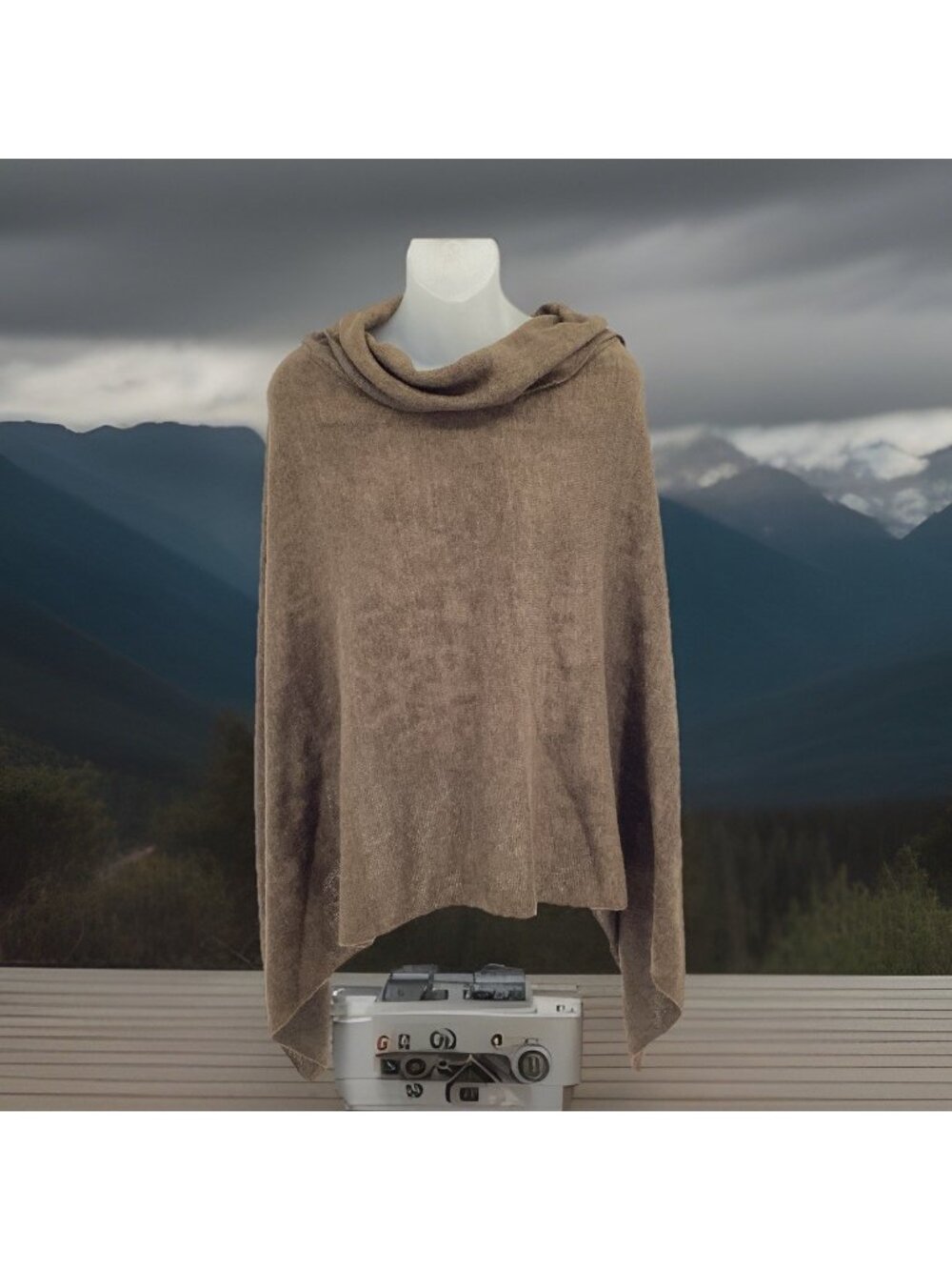 KAVU Women's Poncho Pullover Sweater OS One Size Warm Brown